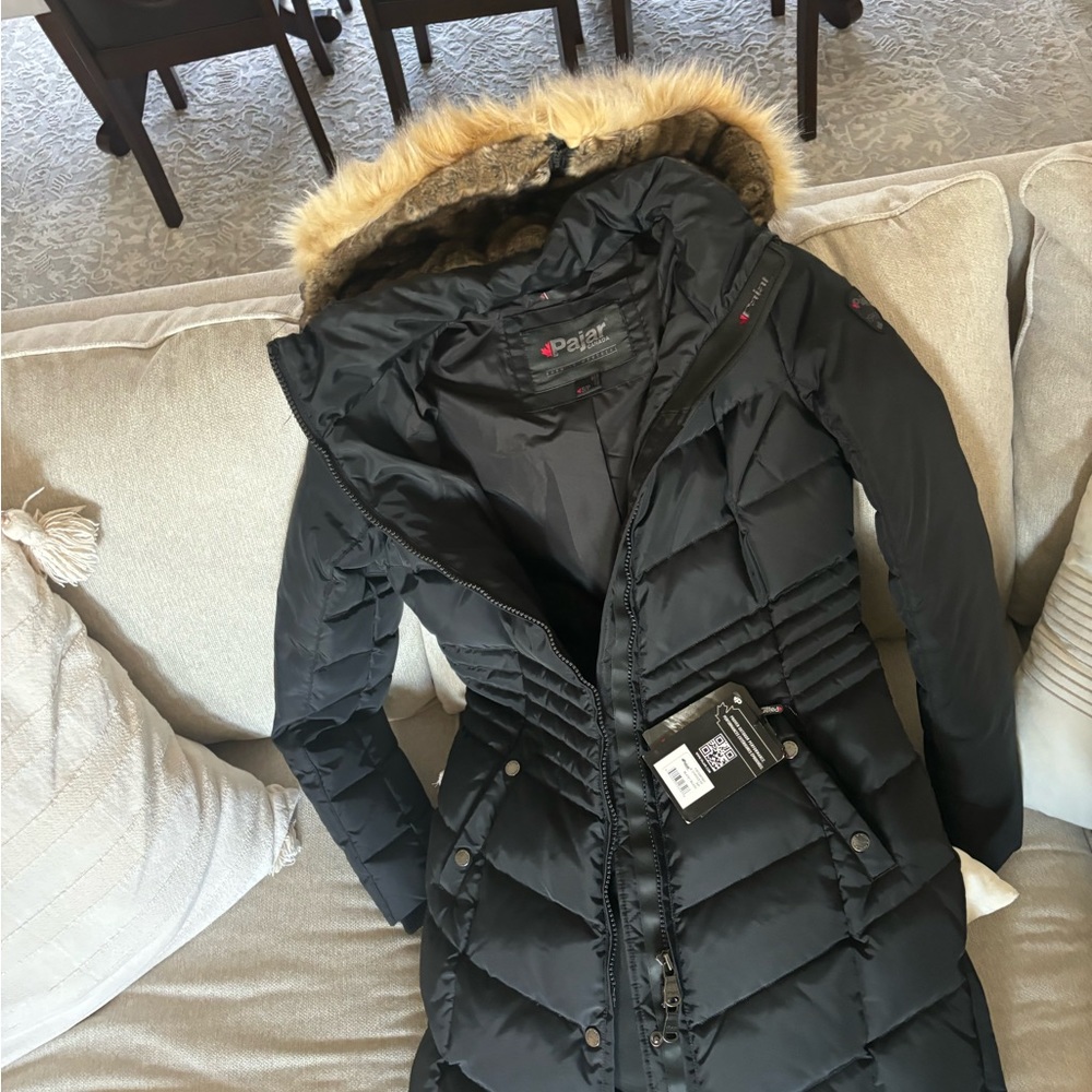 Pajar Size S Women's Black Hooded Coat